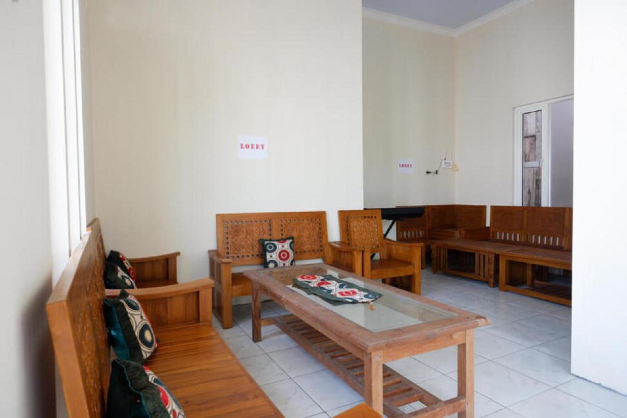 Reddoorz @ Jalan Raya Kaliwungu Selatan Kendal酒店 外观 照片