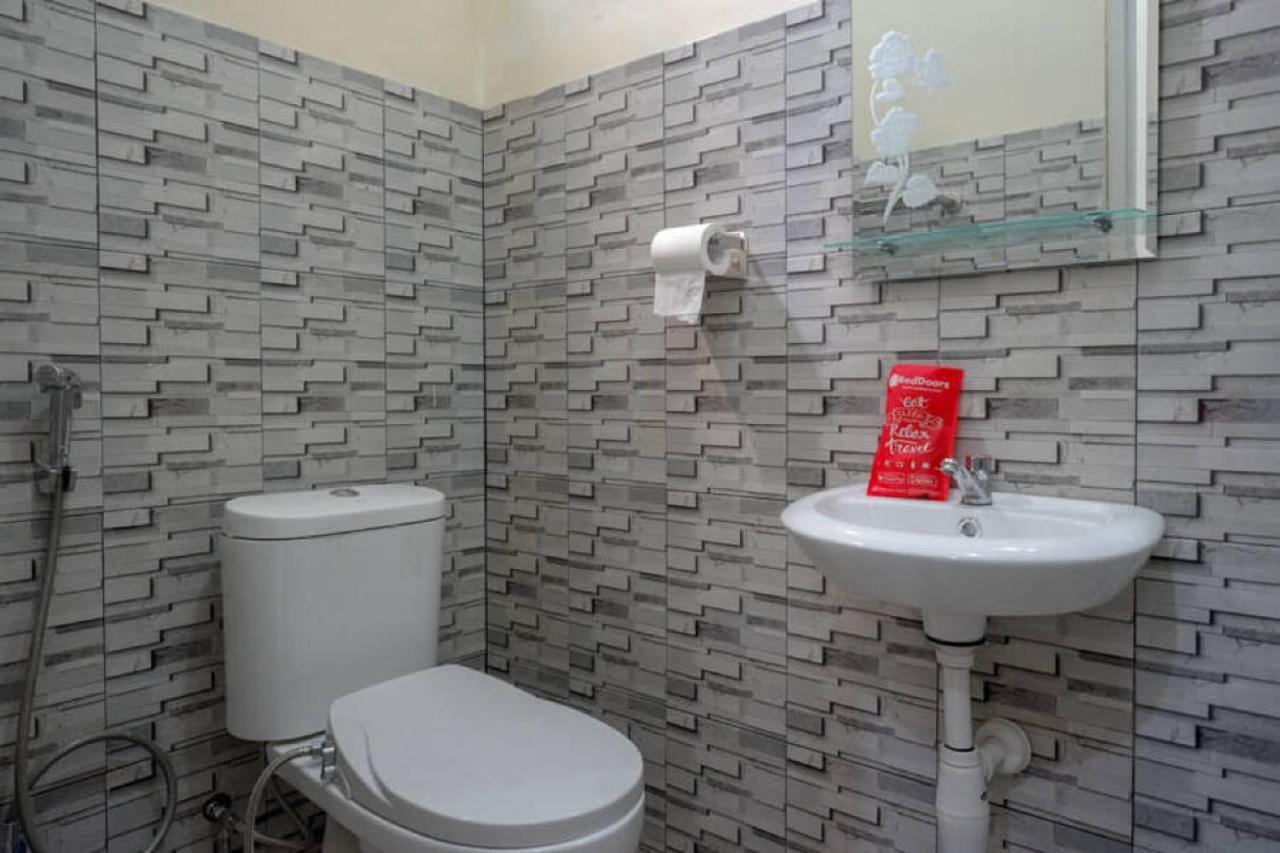 Reddoorz @ Jalan Raya Kaliwungu Selatan Kendal酒店 外观 照片
